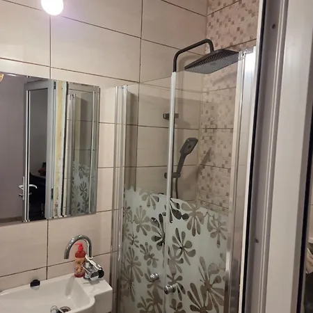 Balkan Hideaway Self Check-in