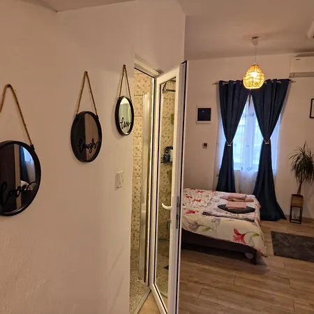 Balkan Hideaway Self Check-in Timişoara