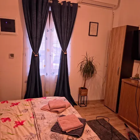 Apartment Balkan Hideaway Self Check-in Timişoara